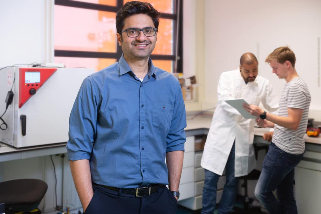 Amar Kamat, founder of Sencilia, in a laboratory